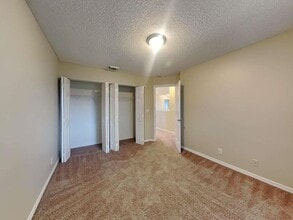 16290 SW 9th St in Pembroke Pines, FL - Building Photo - Building Photo