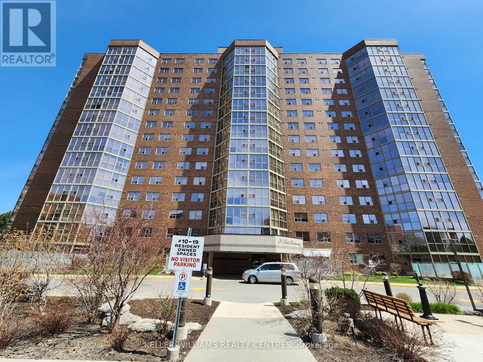 20-1220 Baif Blvd in Richmond Hill, ON - Building Photo