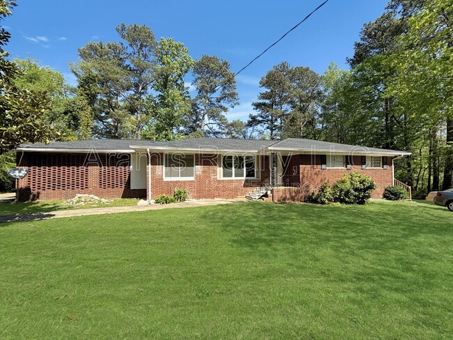 property at 7466 W Lake Dr NW