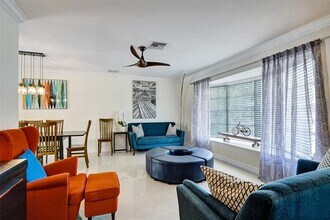 2051 Coral Reef Dr in Pompano Beach, FL - Building Photo - Building Photo