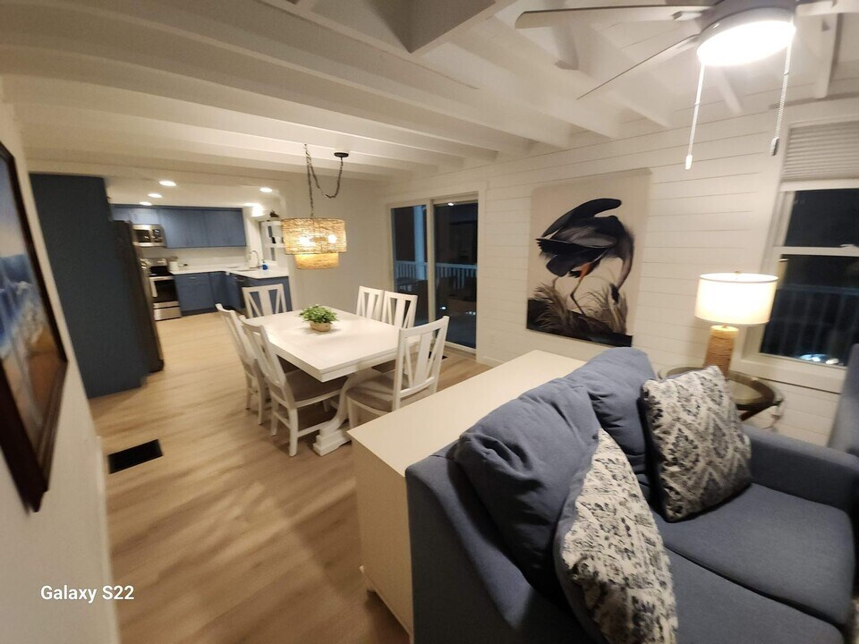 6 Kendall Rd in York, ME - Building Photo