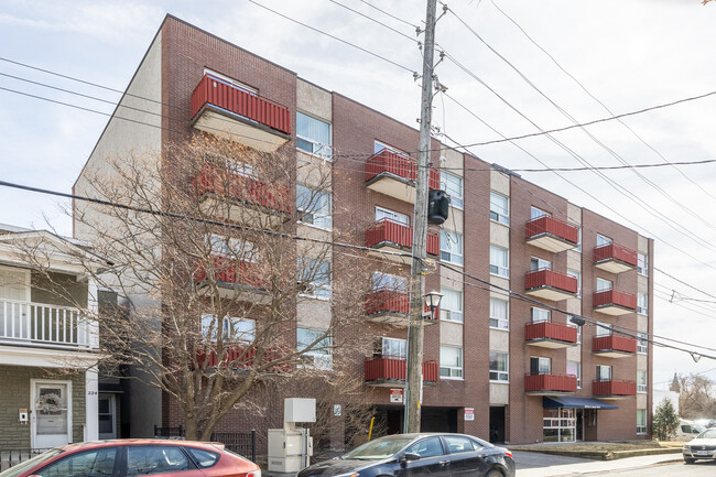208 St. Andrew St in Ottawa, ON - Building Photo - Building Photo