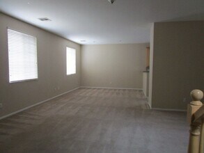9792 W Sage Grove Ct in Las Vegas, NV - Building Photo - Building Photo