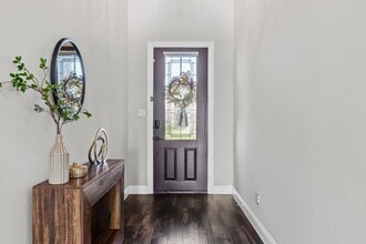 4821 Timber Trl in Carrollton, TX - Foto de edificio - Building Photo