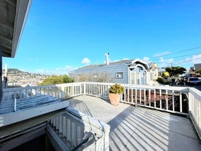 2 Brighton Ave in San Francisco, CA - Building Photo - Building Photo