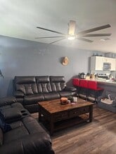 1010 Cedar Point Dr in Livingston, TX - Building Photo - Building Photo