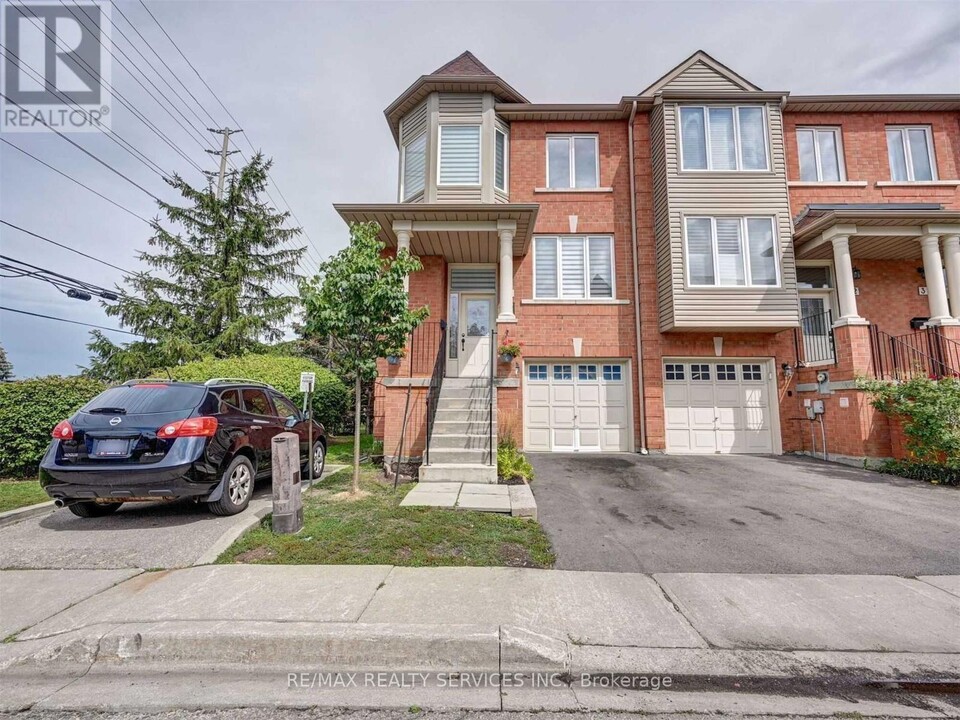 5985-5985 Creditview Rd in Mississauga, ON - Building Photo
