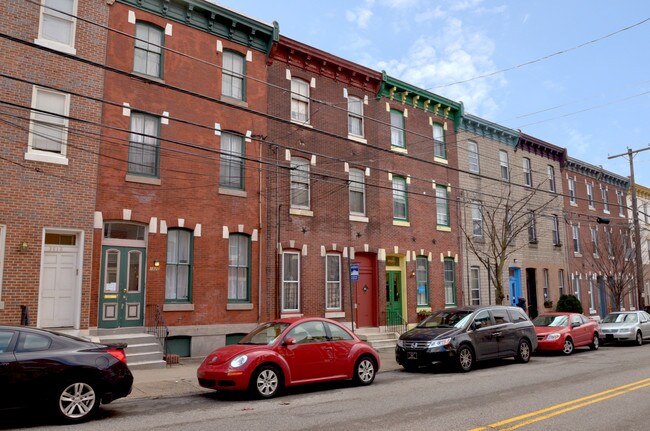 2822 Poplar St in Philadelphia, PA - Building Photo - Building Photo