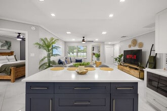 10356 57th Way N in Pinellas Park, FL - Building Photo - Building Photo