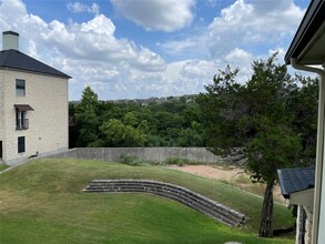 7701 Rialto Blvd in Austin, TX - Building Photo - Building Photo