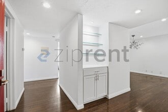 743 Euclid Ave in Long Beach, CA - Building Photo - Building Photo