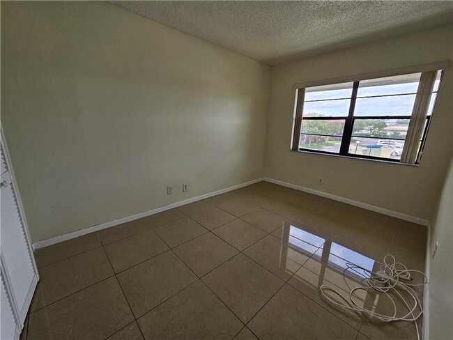 3246 NW 104th Ave, Unit 3246 in Coral Springs, FL - Building Photo - Building Photo