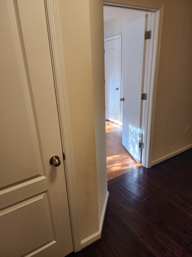 7013 Southmoor St in Hanover, MD - Foto de edificio - Building Photo