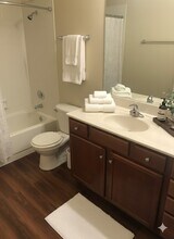 125 Glengarry Dr in Bloomingdale, IL - Building Photo - Building Photo