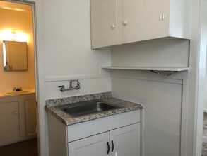 1203 E 6th St in Casper, WY - Building Photo - Building Photo