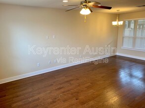 7705 Wolverine St in Austin, TX - Building Photo - Building Photo