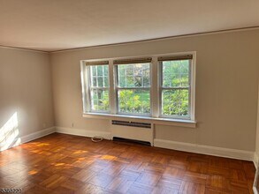 217 Prospect Ave in Cranford, NJ - Building Photo - Building Photo
