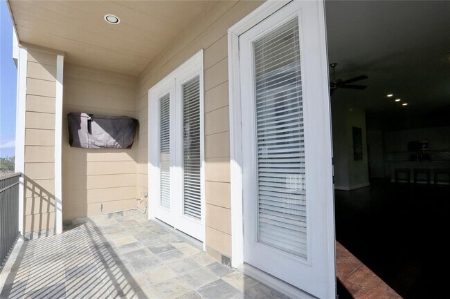 property at 1227 W 19th St