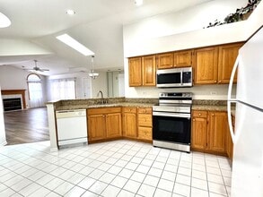 403 Feldner Ct in Palos Heights, IL - Building Photo - Building Photo