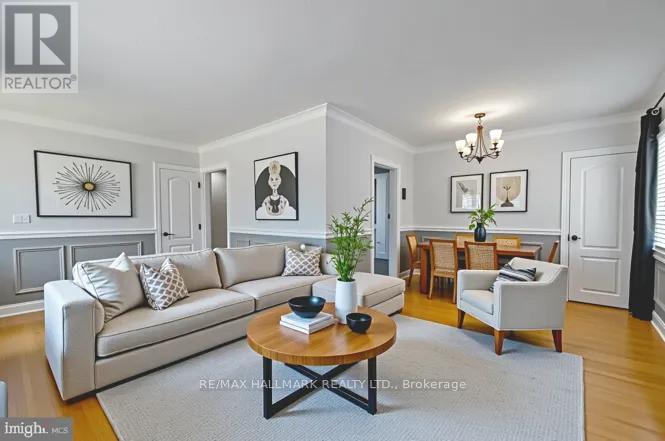 472 Annapolis Ave in Oshawa, ON - Building Photo