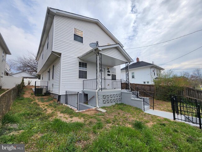 property at 4244 Clay St NE