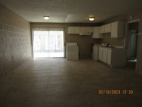 2929 Elm Ave, Unit 1 in Las Vegas, NV - Building Photo - Building Photo
