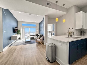 2916 Indiana St in Dallas, TX - Foto de edificio - Building Photo