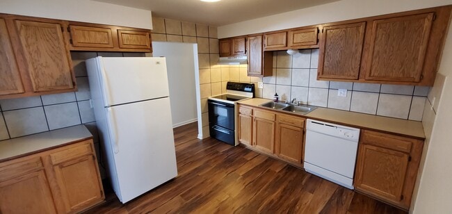 property at 5810 Oneida St