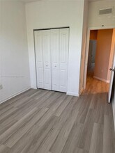 283-283 SW 7th Ct in Pompano Beach, FL - Building Photo - Building Photo
