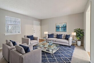 Meadow Crossing in Conyers, GA - Foto de edificio - Building Photo