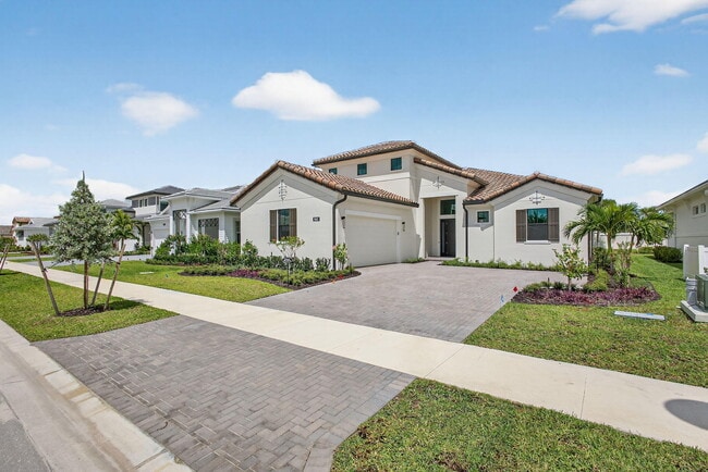 9512 St Germain Dr in Palm Beach Gardens, FL - Building Photo - Building Photo