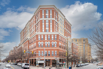 Station Square at Clarendon in Arlington, VA - Building Photo - Building Photo