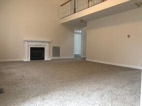407 Marietta Pl in Clarksville, TN - Building Photo - Building Photo