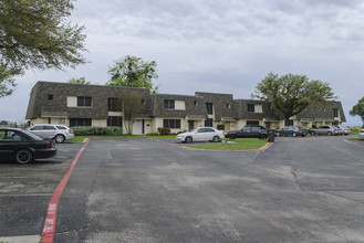 South Fork Townhomes in Fort Worth, TX - Building Photo - Building Photo