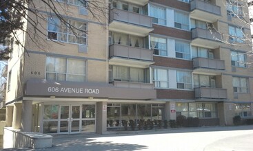 606 Avenue Road in Toronto, ON - Foto de edificio - Building Photo