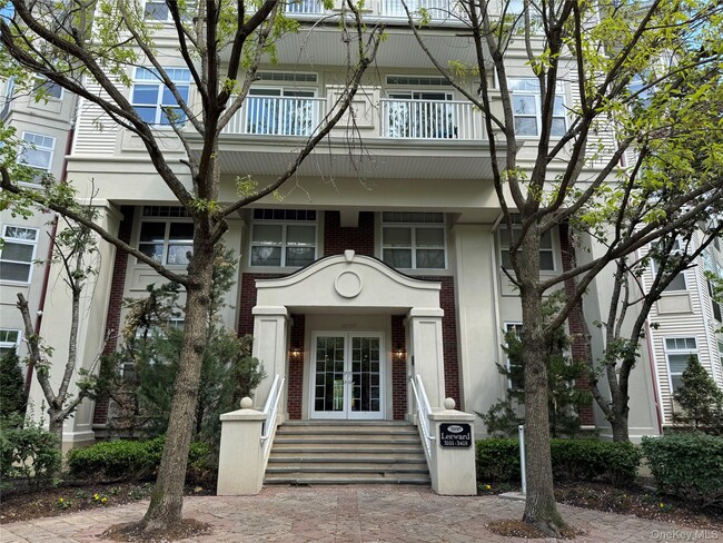 property at 3111 Leeward Dr