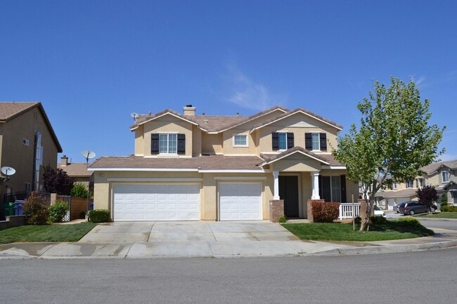 property at 6027 Oak Fence Ln