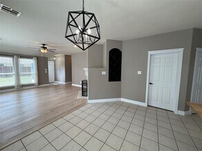 9813 Hedge Bell Dr in McKinney, TX - Building Photo - Building Photo