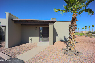 16807 E Gunsight Dr in Fountain Hills, AZ - Foto de edificio - Building Photo