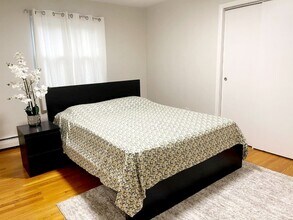 8 Lawson Ct in Binghamton, NY - Building Photo - Building Photo