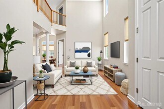 37 Delmore Dr in Kendall Park, NJ - Building Photo - Building Photo