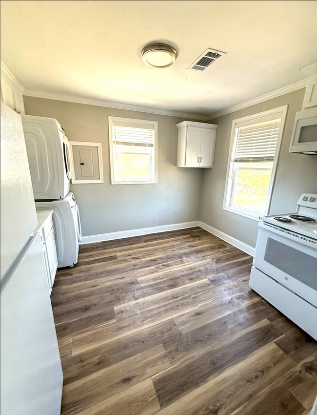 457 Grove St in West Point, MS - Building Photo - Building Photo