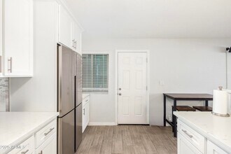 1619 W Peoria Ave in Phoenix, AZ - Building Photo - Building Photo