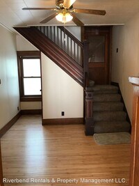 820 10th St E photo'