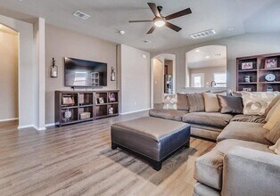 20308 Stanley Robin Ln in Pflugerville, TX - Building Photo - Building Photo