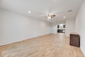 5302 Wooten Dr in Fort Worth, TX - Building Photo - Building Photo