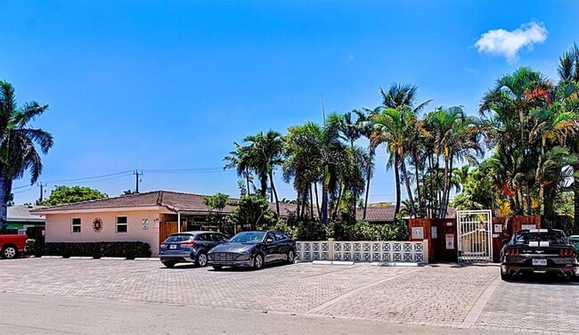 property at 728 NE 13th Ct