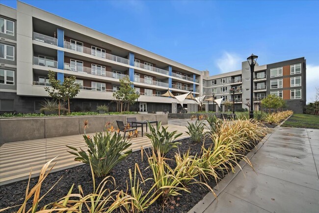 5933 Sunstone Dr in San Jose, CA - Building Photo - Building Photo