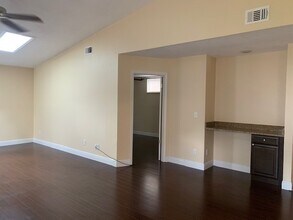 312 Bob White Ct in Daytona Beach, FL - Building Photo - Building Photo