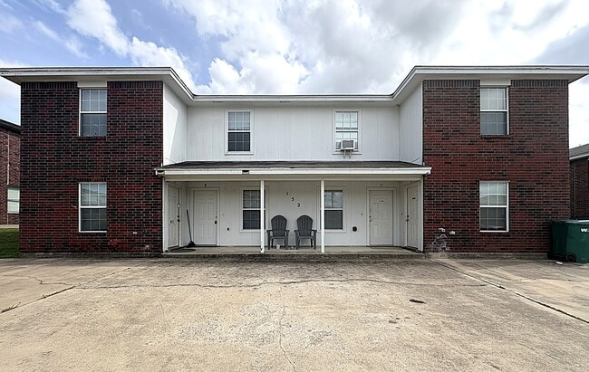 property at 152 Ryan Cir